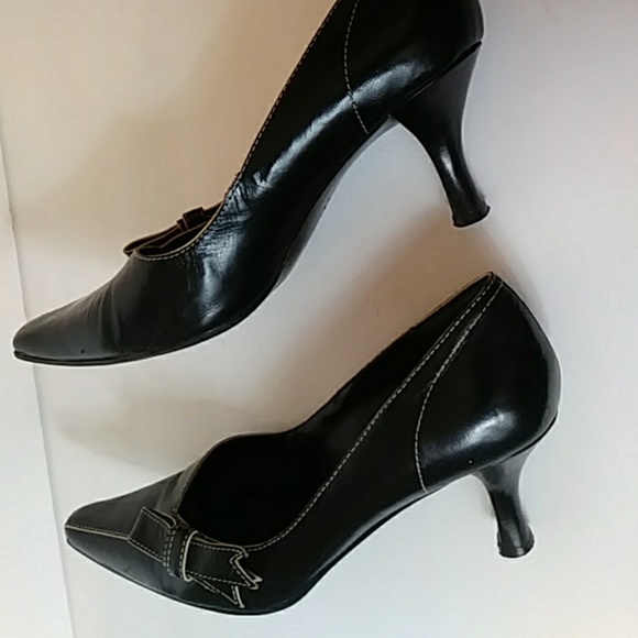 Liz Claiborne black flex heels w bows-sz 10 - Picture 4 of 7